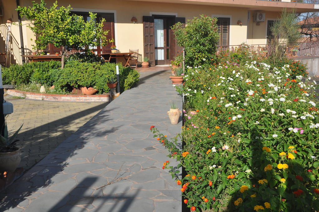 Etna Torre Del Grifo Bed & Breakfast Mascalucia Eksteriør bilde